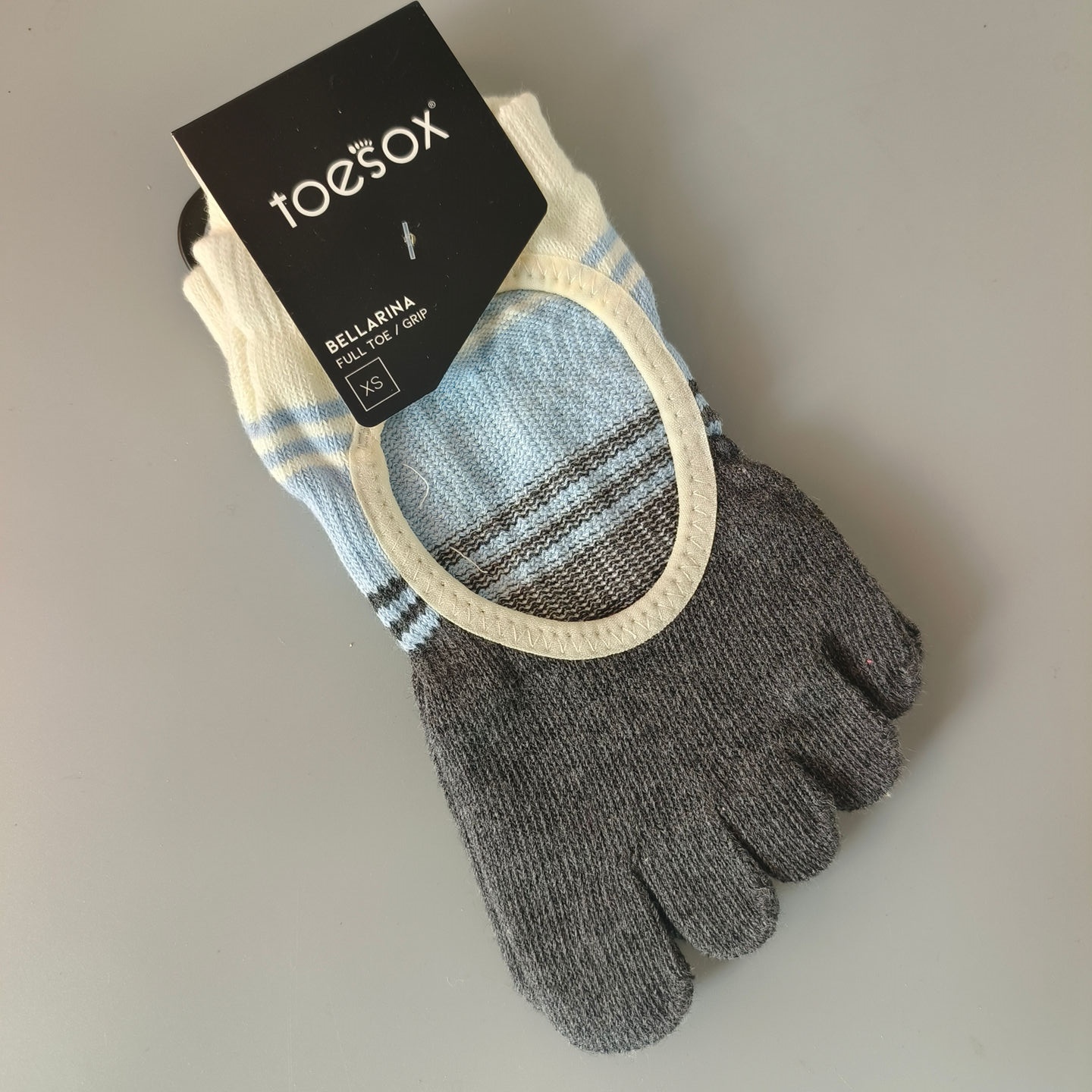 Toesox ヨガソックス レディース 屋内用 5本指 滑り - Yoga Mat のレビューと価格